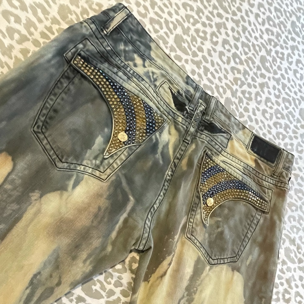 Men’s authentic Robin jeans.